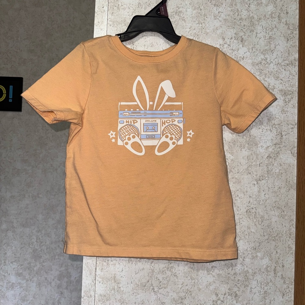 wonder nation Peach Short Sleeve Tee with Bunny Boombox Graphic